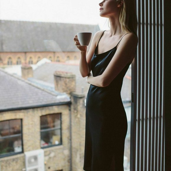 100% Charmeuse Silk Slip Dress Gown Sleepwear - Picture 4 of 4